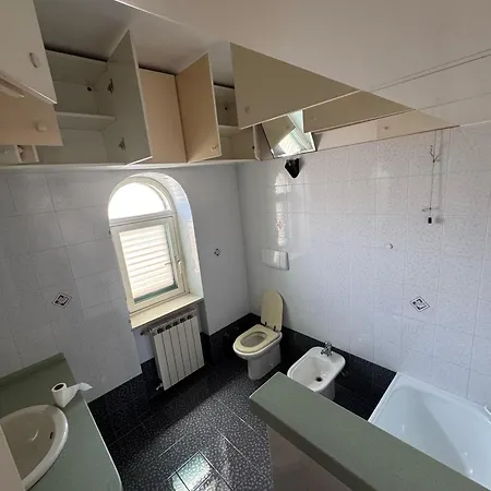 Marea Apartment